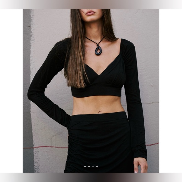 NWT Free People SALUS MEDIUM Top Black FP BEACH NEW - Picture 4 of 6